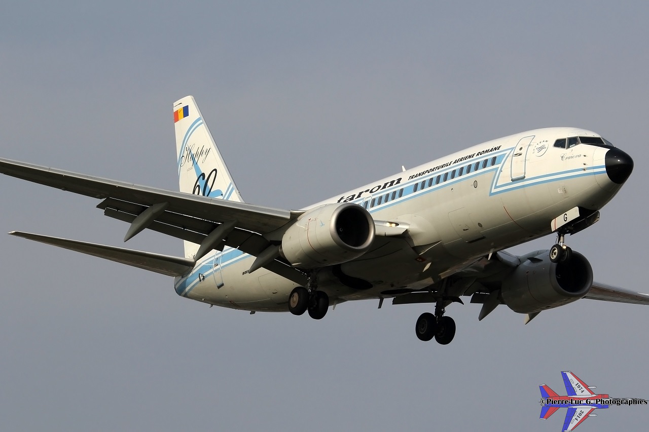 Aéroport de Genève Cointrin [GVA-LSGG]   659836Boeing737tarom2