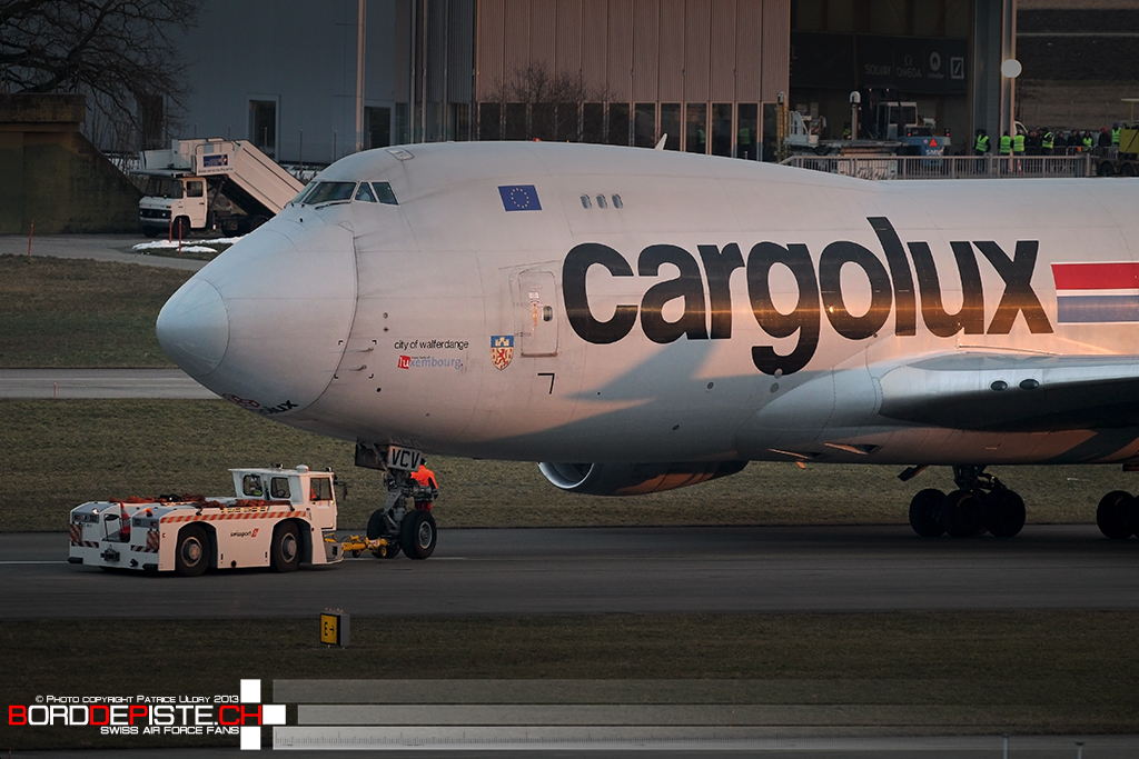 Boeing 747  Payerne le 20.02.2013 660579D21B3883