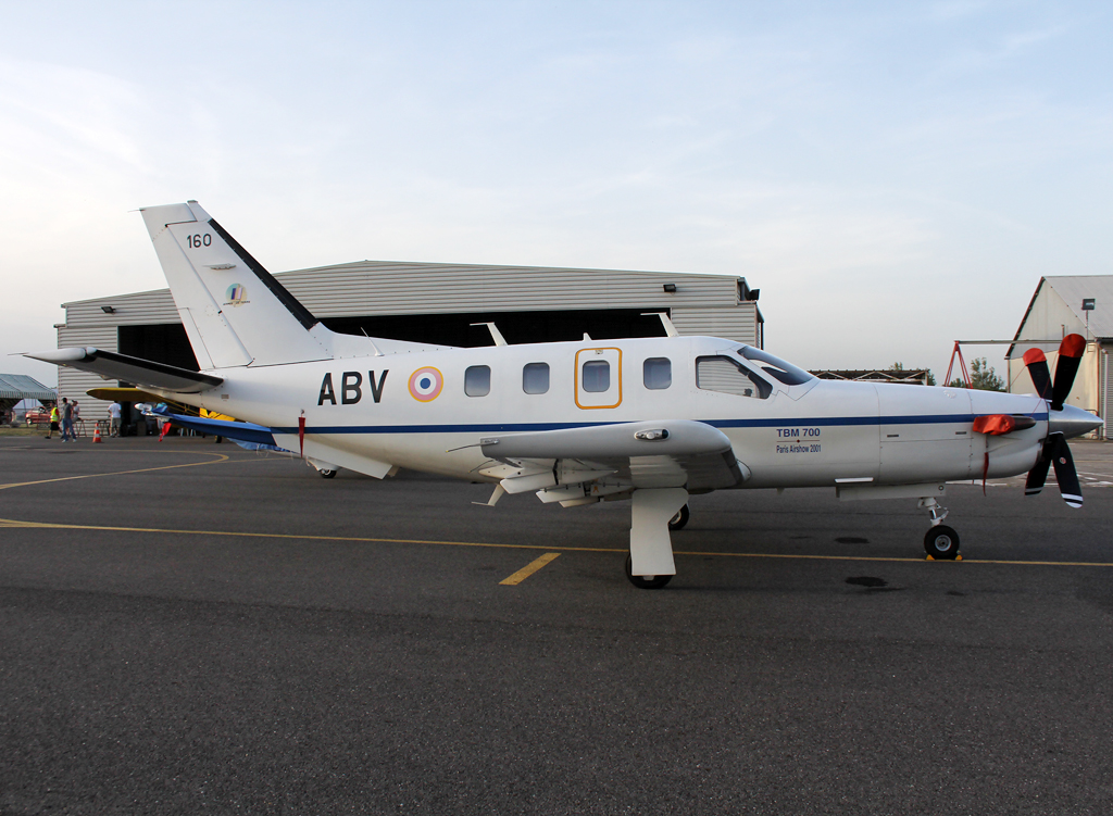 [12/05/2012] Meeting de Muret: Airexpo 2012 - Page 8 664994TBM700FrenchArmyFMABVMuret110512EPajaud