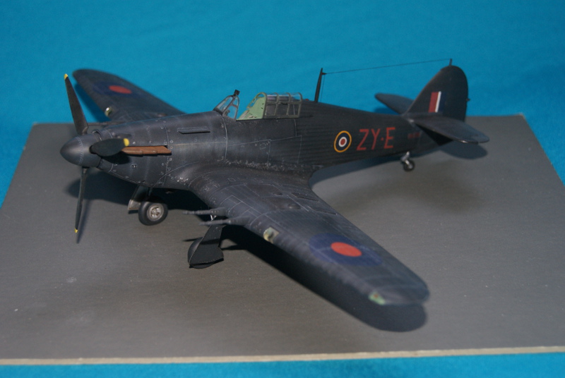 Hawker Hurricane IIC italeri 1/48 - Page 3 666169hurricane41