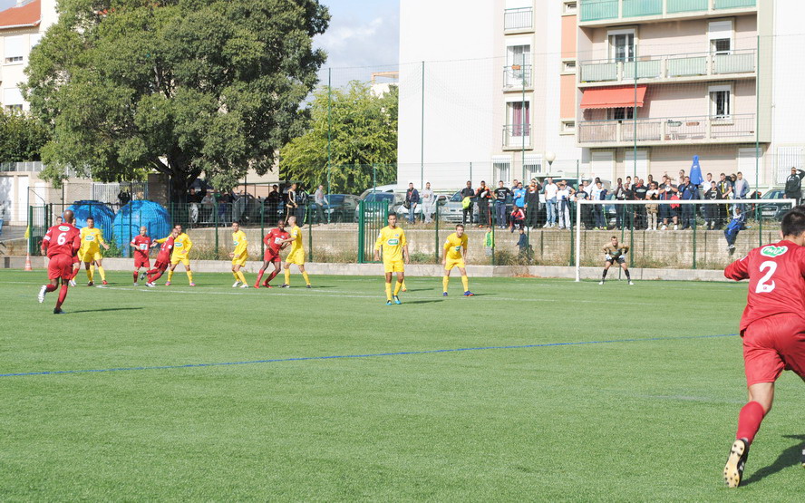 COUPE DE FRANCE 2012 A SAINT MARCEL C'EST CHAUD ENCORE POUR MARTIGUES  - Page 2 667184DSC0057