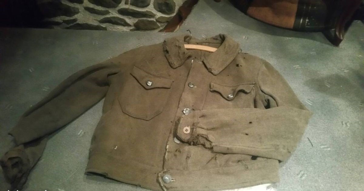 Authentification vareuse allemande fin de guerre 671927veste3