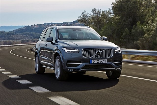 Volvo Cars Décroche Le Titre De Moteur De L'année 2015 Décerné Par Digital Trends Pour Sa Motorisation T6 DRIVE -E 673169157994ThenewVolvoXC90