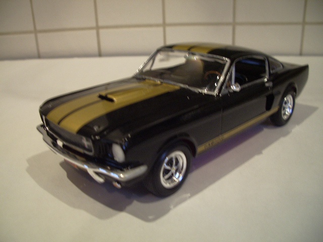 ford mustang GT 350 H au 1/24 676200fordmustanggt001