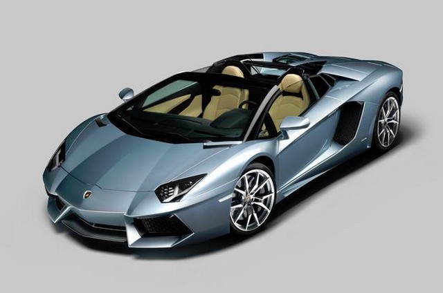 Nouvelle Lamborghini Aventador LP 700-4 Roadster  678198aventadorlp7004roadster25