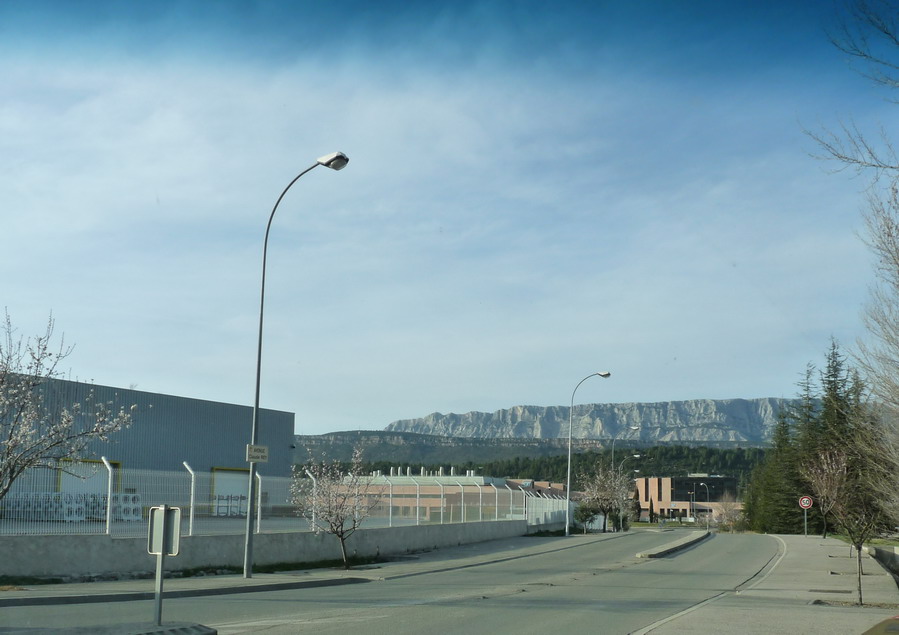 LA SAINTE VICTOIRE DONNERA AU FC ROUSSET FOOT UN AVENIR "SACREMENT " GLORIEUX ! - Page 3 682772P1310423