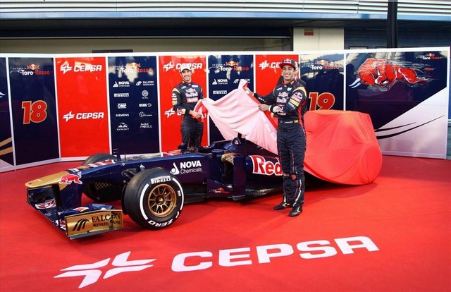 F1 2013 : Toro Rosso présente sa STR8 6850272013ToroRossoSTR819