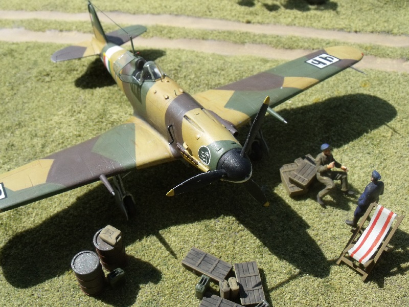 De la Reggia Aeronautica à l'ANR, les chasseurs de la série 5 : Macchi C205 Veltro (Italeri) et Fiat G55 Centuro (Sword) 685489FiatG55Centauro112