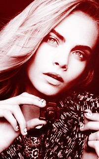 Cara Delevingne  68615990C4