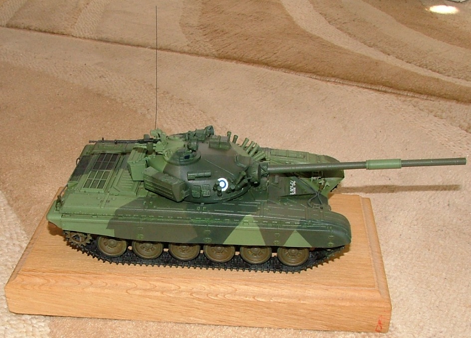 T-72 A finlandais Zvezda - MODÈLE TERMINÉ - Page 3 688604DSCF6624