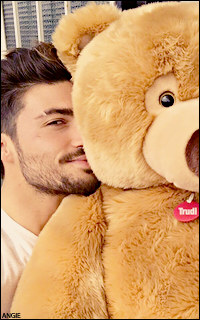 Ma petite galerie des horreurs - Page 9 692359MarianoDiVaio1