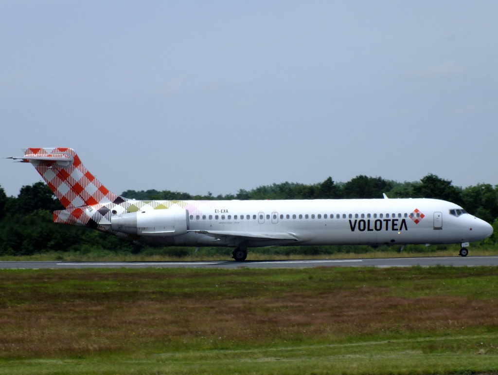 Spotting du 1/07/2013 : En attendant le B17 ... 692637Juinn5516