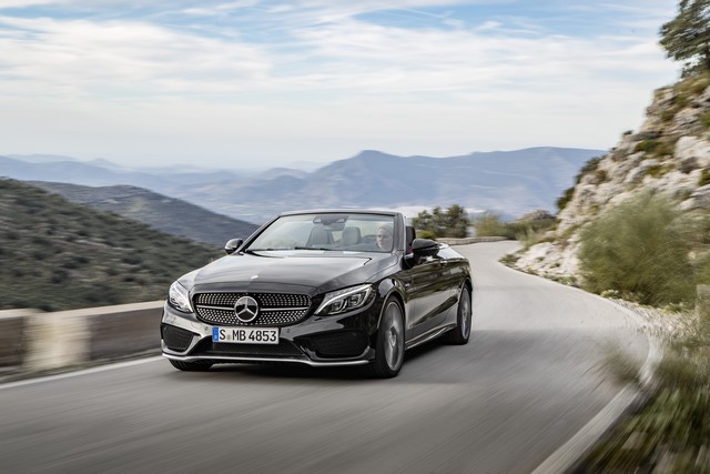 La nouvelle Mercedes-AMG C 43 4MATIC Cabriolet 69622416C104011