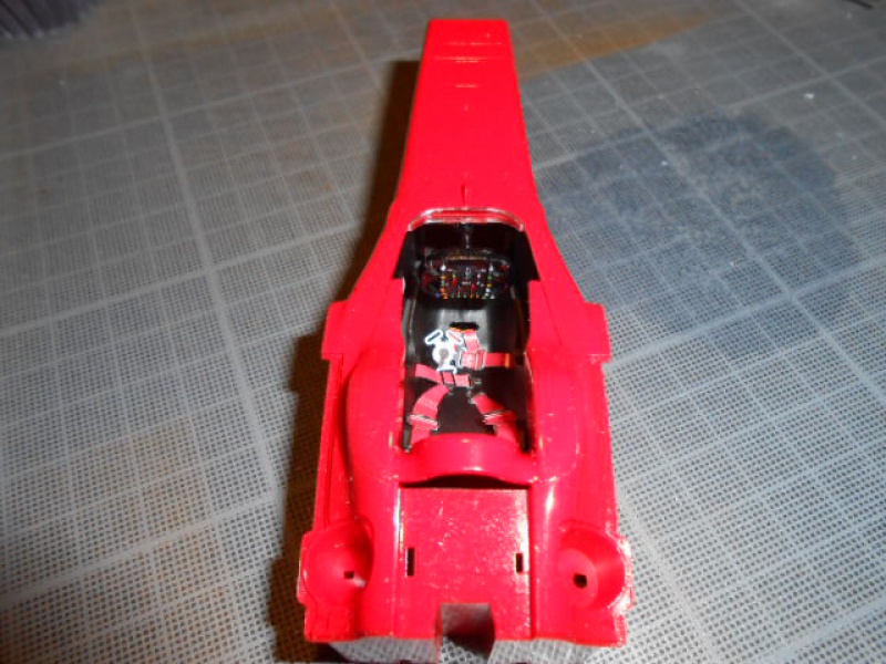 Ferrari  F60  de Tamiya au 1/20° 698469tare003