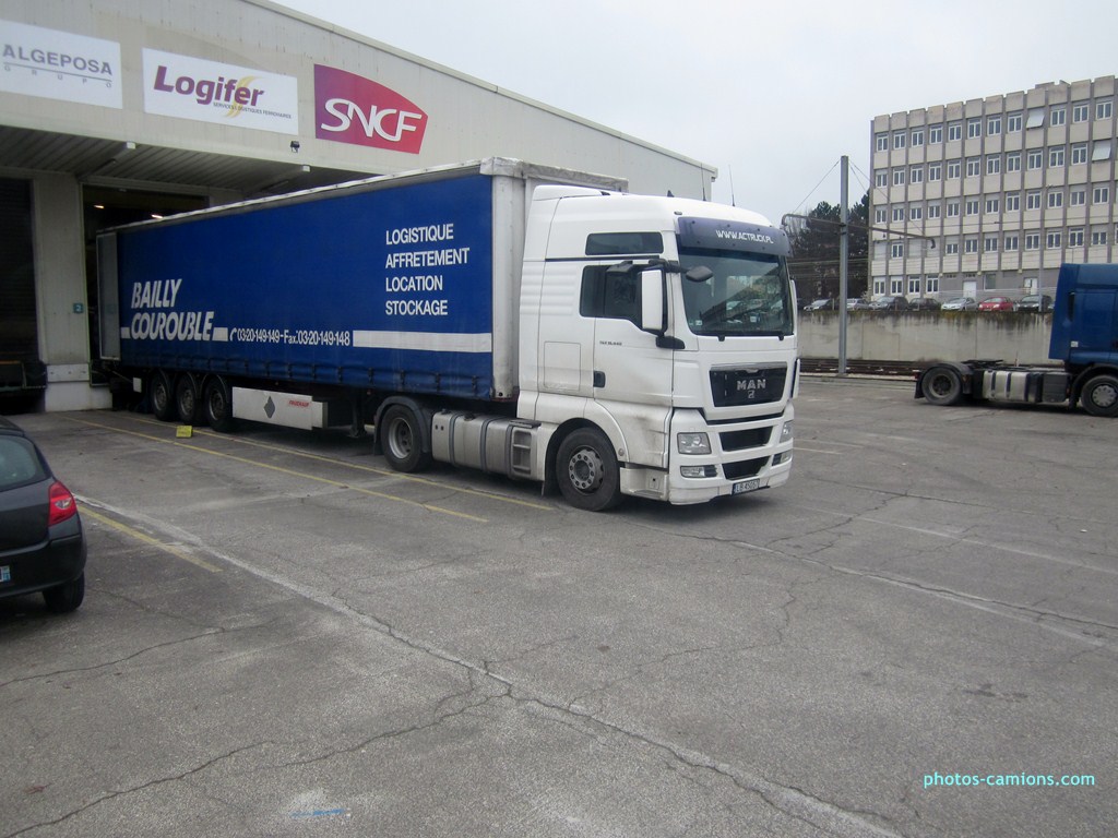 AC Truck 701456photoscamions11I20139Copier