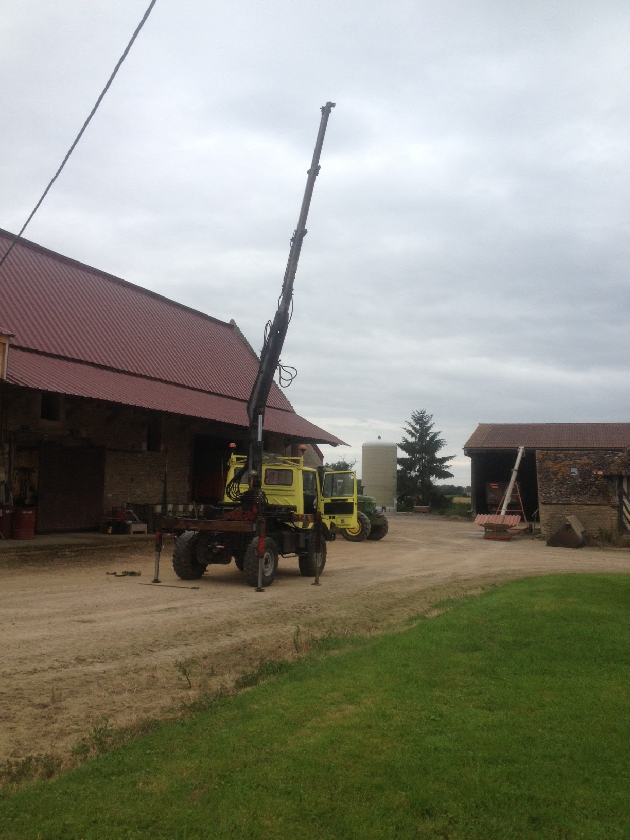 unimog et grue - Page 2 704354photo20