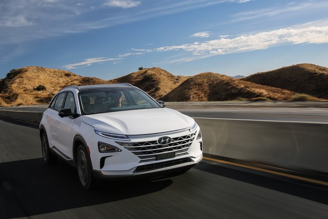 NEXO : Le véhicule électrique alimenté à à l’hydrogène de nouvelle génération Hyundai 7044767240