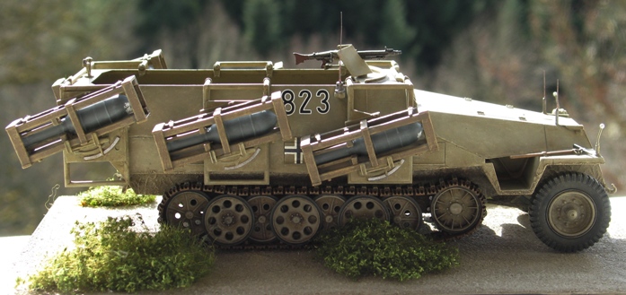 sd kfz 251 "stuka zu fuss" Tamiya 1/35 712957modles128014
