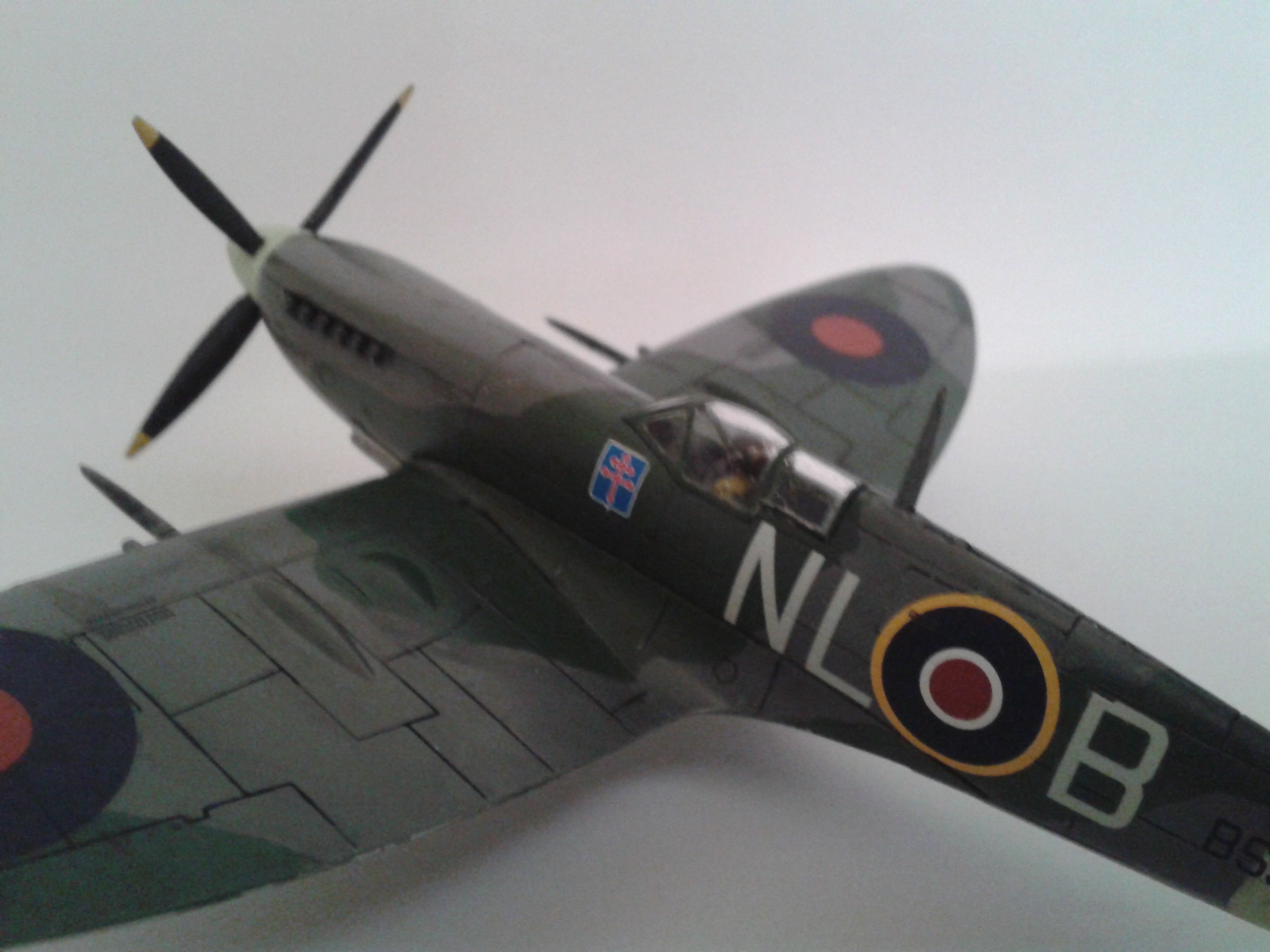 Spitfire Mk. IXC - Pierre Clostermann - Airfix 1/72 714047201607071150001