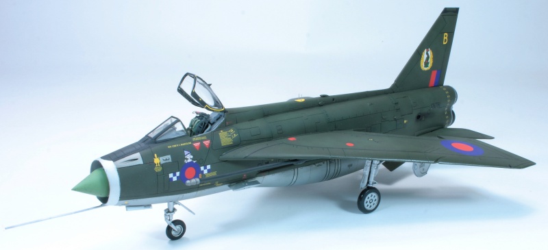 Airfix 1/72 EE Lightning F2A *2 715775IMG7453