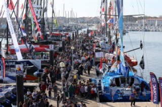 Le Vendée Globe au jour le jour par Baboune - Page 34 719196villageambiancer280280