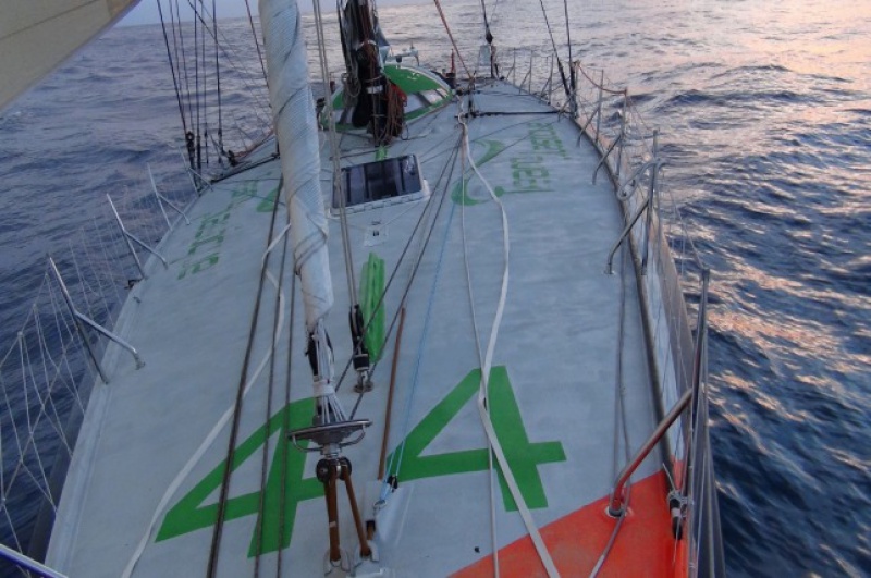 Le Vendée Globe au jour le jour par Baboune - Page 28 722975alessandrodibenedettoteamplastiquer6440