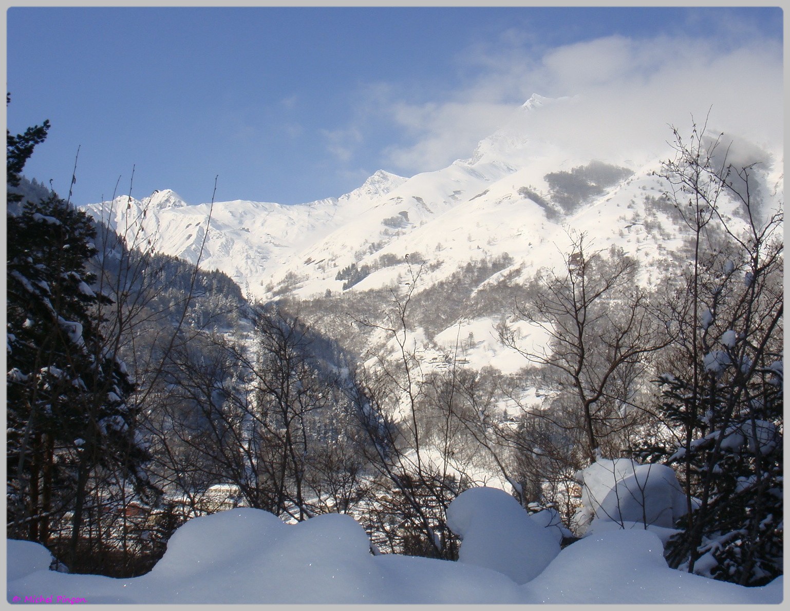 Une semaine à la Neige dans les Htes Pyrénées - Page 2 723262DSC012048