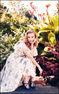 sarah gadon 725442013