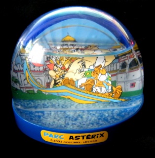 Boule a neige du Parc Astérix 7311162002