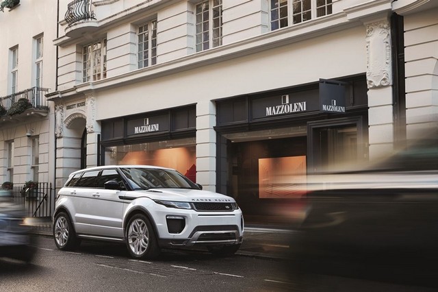 le Range Rover Evoque année-model 2016 le plus efficient de tous les temps 733331L53816EXTLOC108PRbLowRes