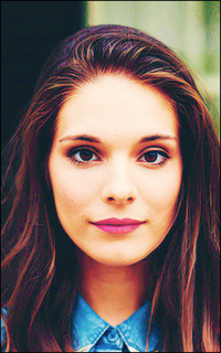 caitlin stasey 747491008