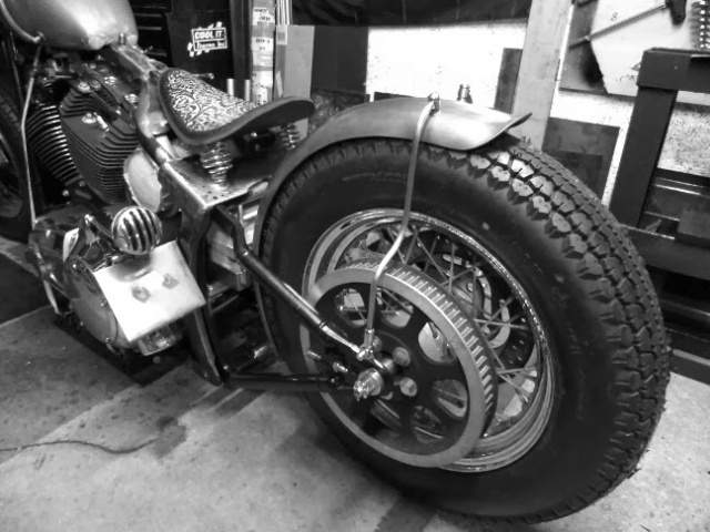 800 VN - bobber  inside et maintenant la video ! - Page 6 749088GBAR91