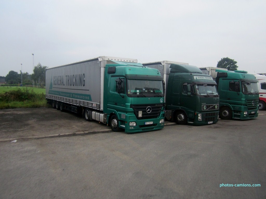 Général Trucking (Ziar Nad Hronom) 749259photoscamions4IX201289