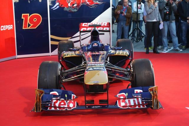 F1 2013 : Toro Rosso présente sa STR8 7530352013ToroRossoSTR824