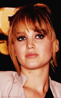 Jennifer Lawrence 75344937J6