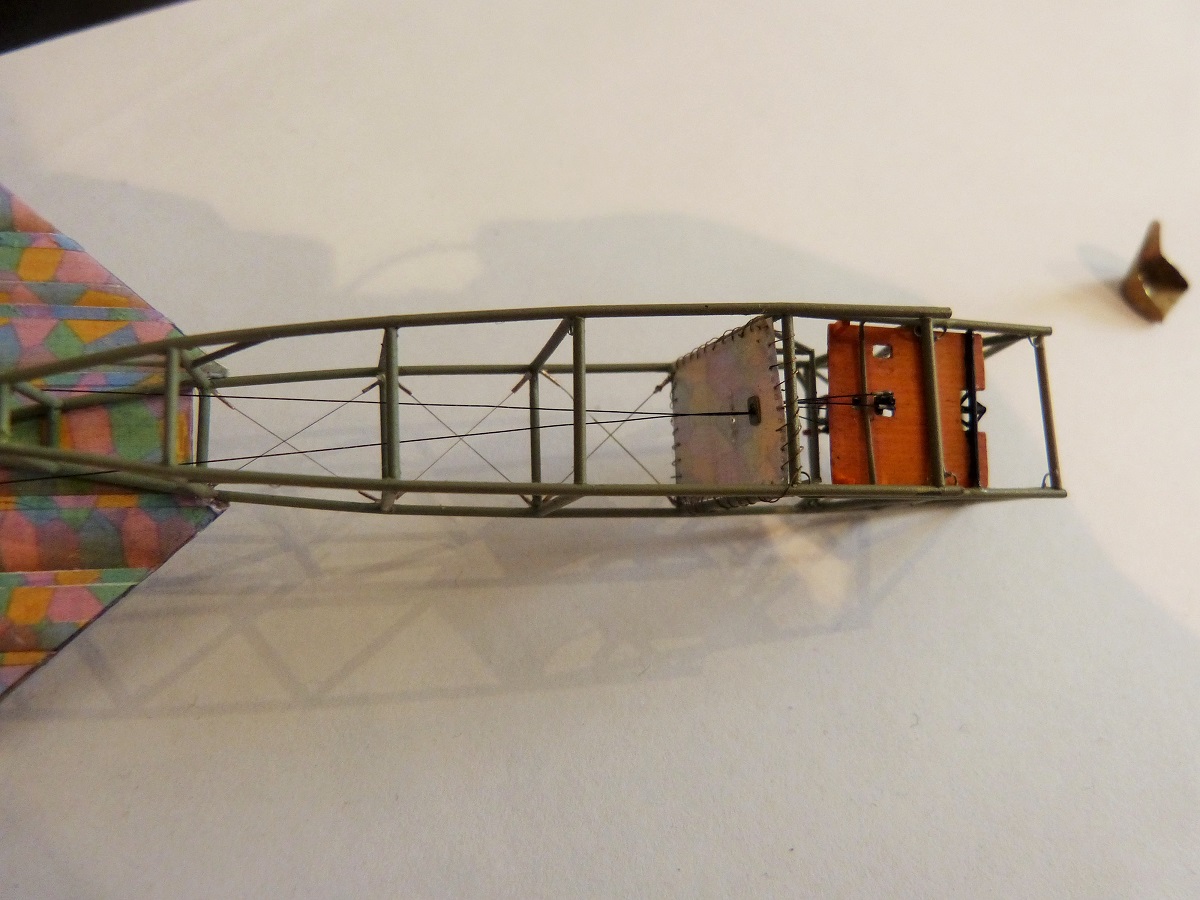 Fokker D.VII 1/48 "base" Roden - Page 2 754669P1100127