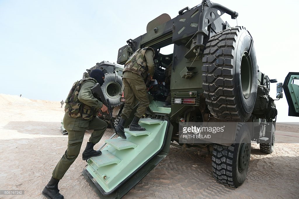 Armée Tunisienne / Tunisian Armed Forces / القوات المسلحة التونسية‎ - Page 31 755168508767242