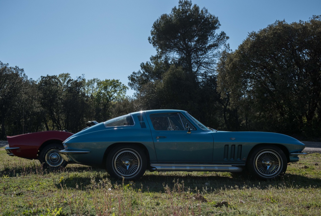 Corvette C2 bleue Nassau. Photos et histoires de la C2.. - Page 17 758043DSC2999