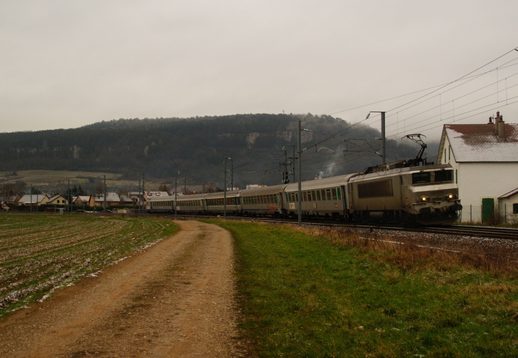 Trains spéciaux percée du vin jaune 2013 759840DSC01319