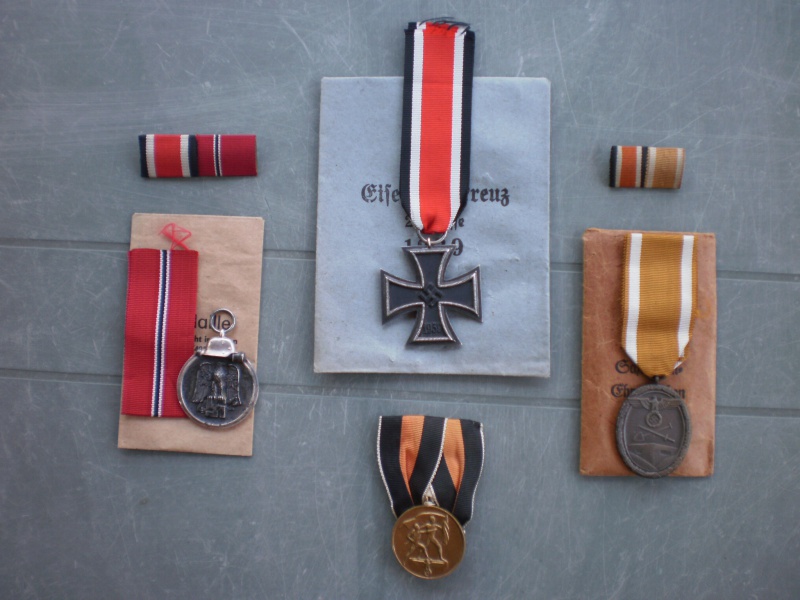 Ma collection d'insignes all WW2 760454EnsemblemdaillesetinsignesallWW2001