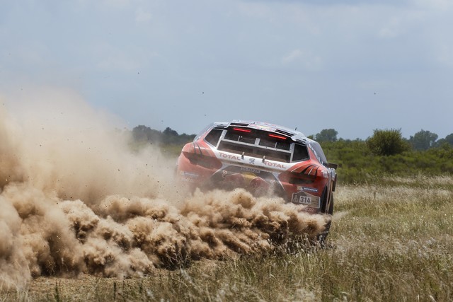 Dakar : le Team Peugeot Total dans les starting-blocks ! 762257568453cb42963