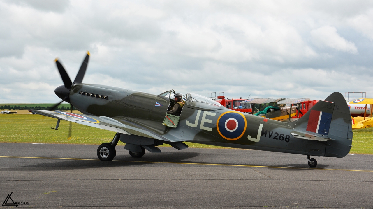 Flying legends 2016 - Duxford - Page 2 7666101280DSC0120