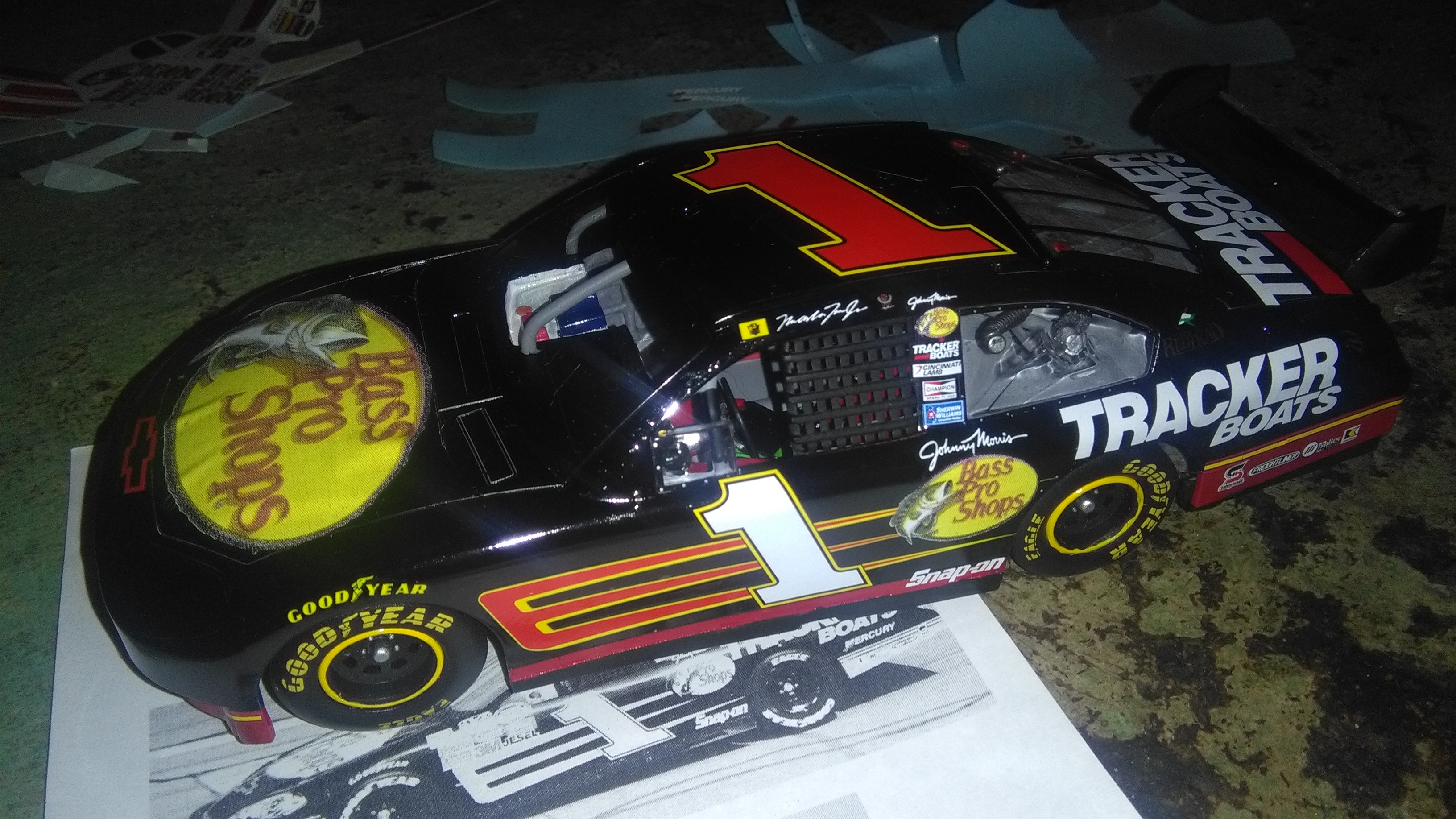 [WIP] Chevy Impala COT 2007 #1 Truex jr Bass pro shop 773354IMG20160423222116