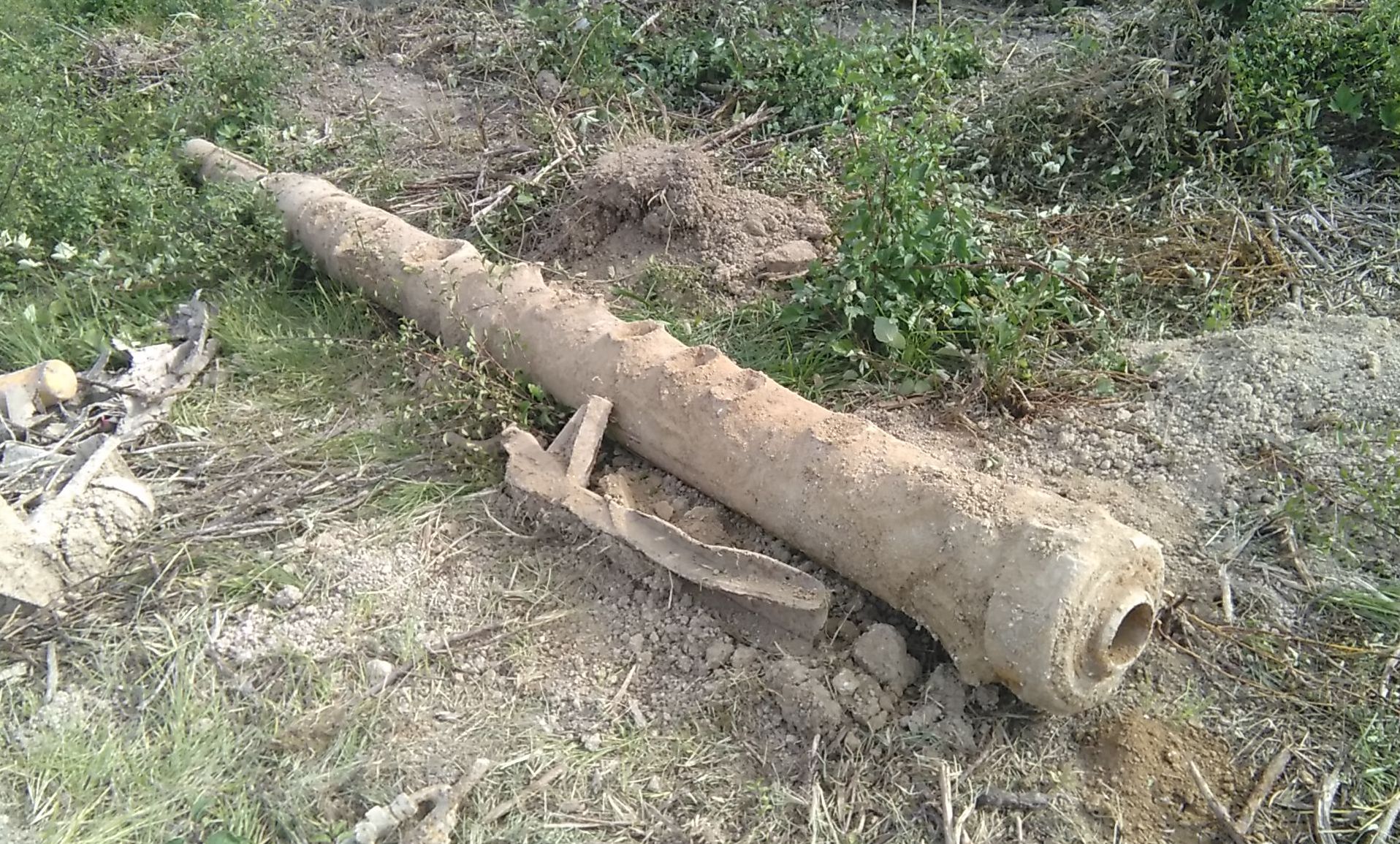 Un panzer 3 déterré près d'EPERNAY 77382615072906464313110613477012