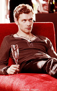 Joseph Morgan 77668282J7