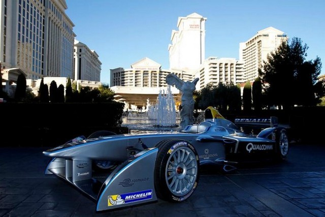 Formula E: 1er roulage officiel devant le public de Las Vegas 778229SparkRenaultSRT01E4