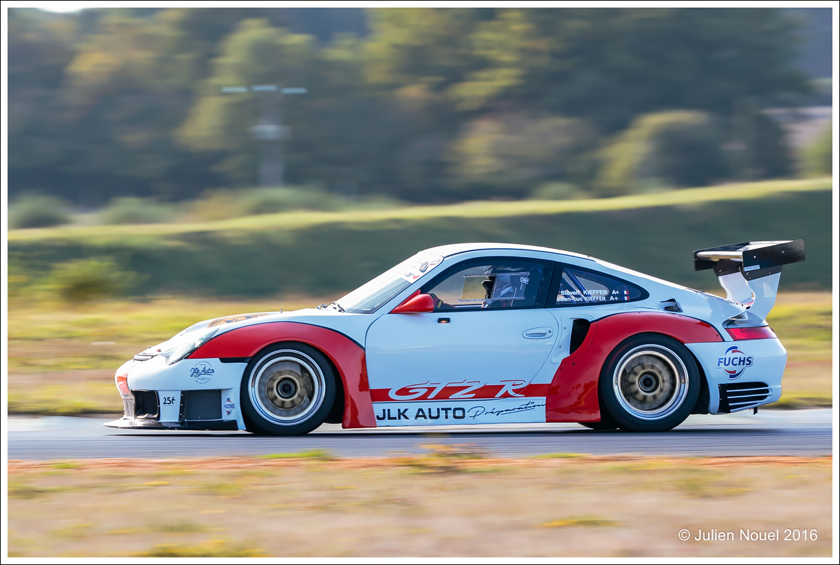 Porsche GT2 R 779360201610220253