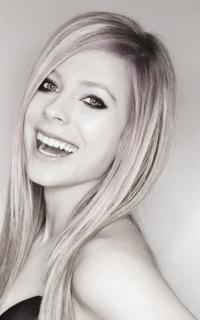 ● Avril Lavigne - Page 3 7825356024