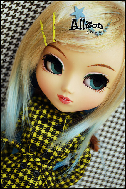 Les autres pullip de Poison Girl ! 78578854781570515f6c7aa69az