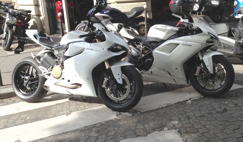 DUCATI 899 Panigale et future 959 ? - Page 5 790370IMG0425